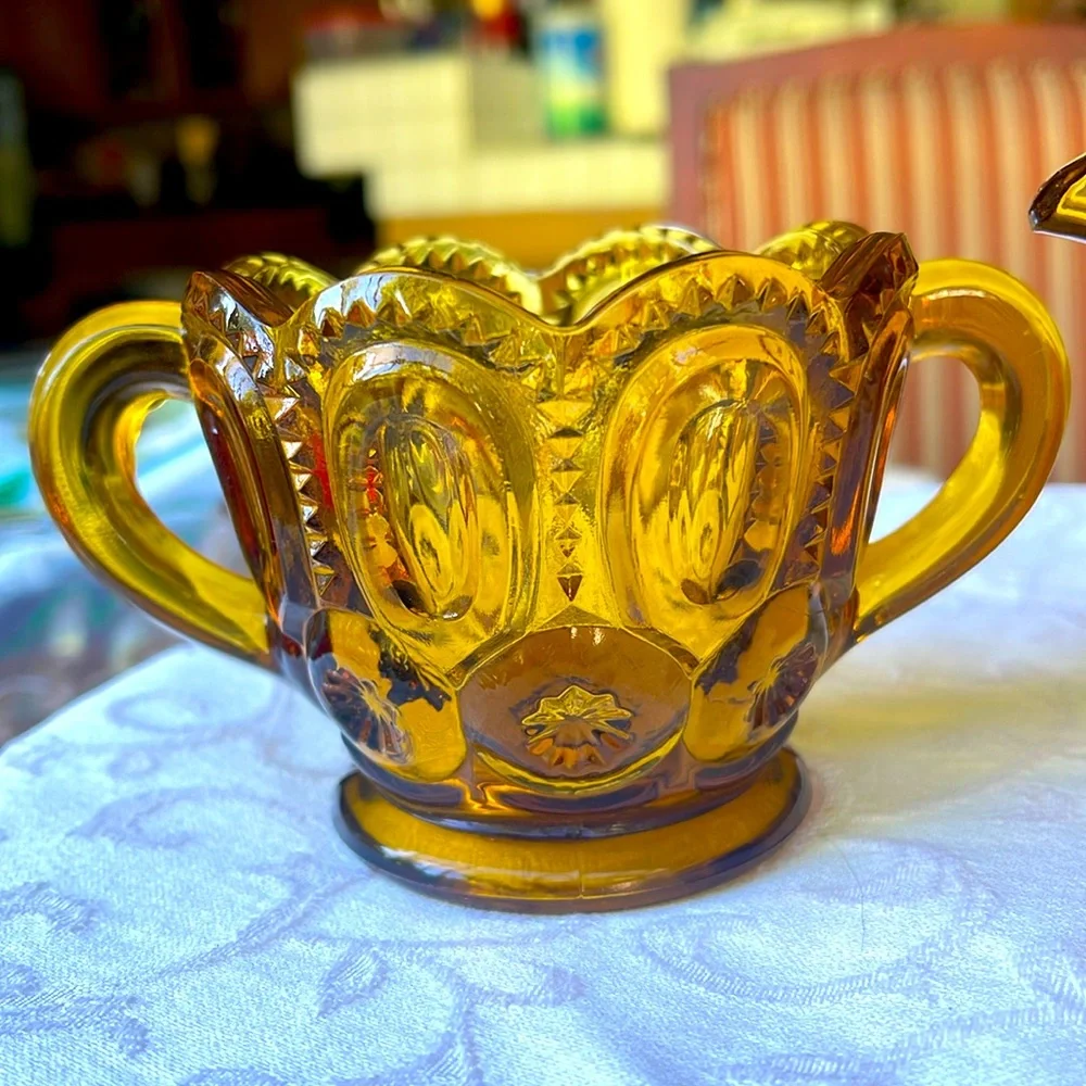 Vintage  L.E. Smith Moon and Star Sugar and Creamer
